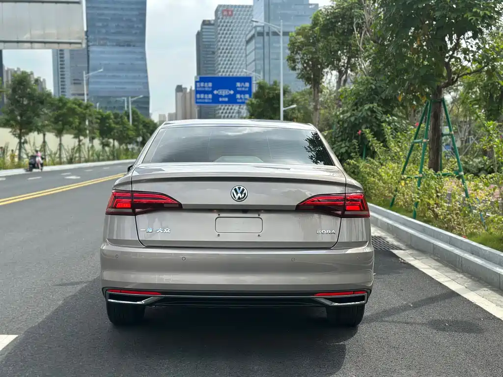 Volkswagen Bora — миниатюра 13