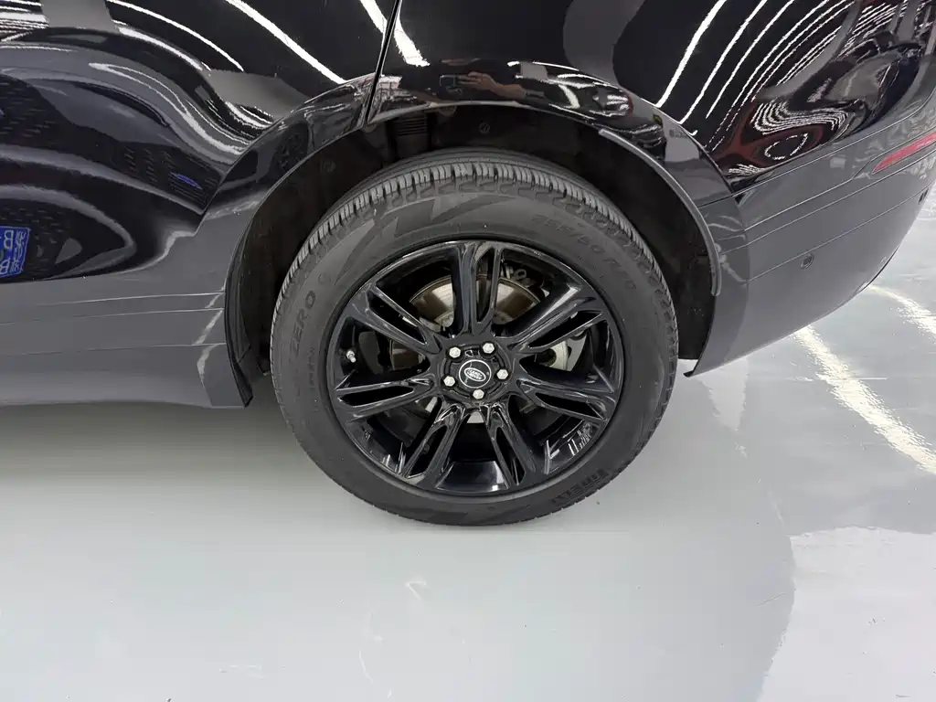 Land Rover Velar — миниатюра 14