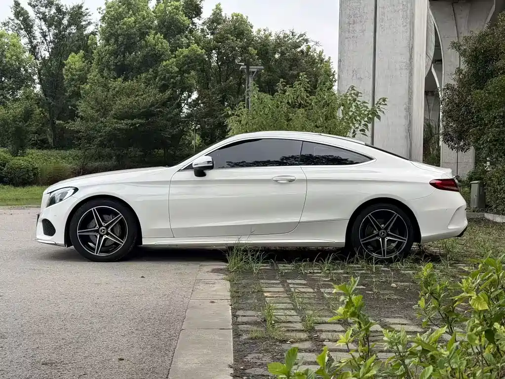 Mercedes-Benz C-Class (Import) — миниатюра 6