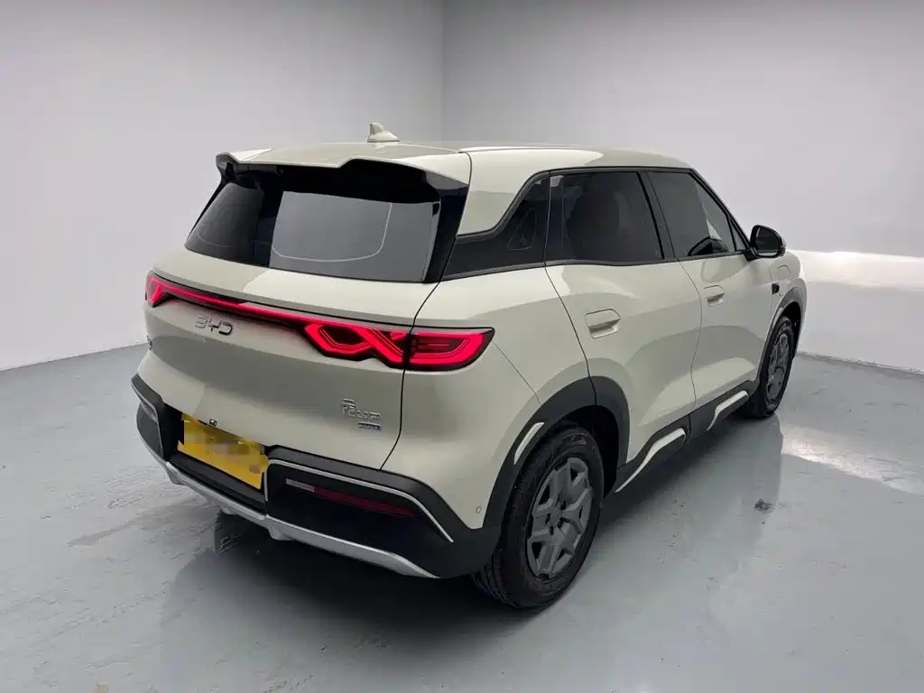BYD Yuan UP — миниатюра 7