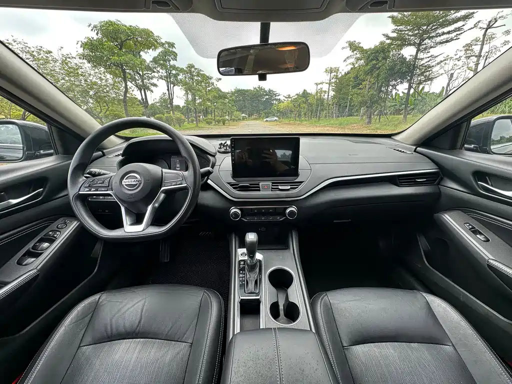 Nissan Teana — миниатюра 14