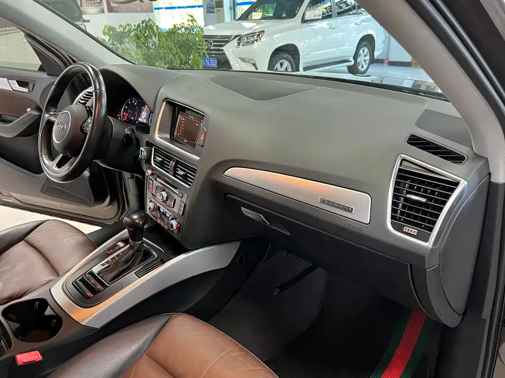 Audi Q5 — миниатюра 17