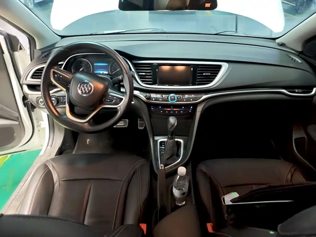 Buick Excelle — миниатюра 10