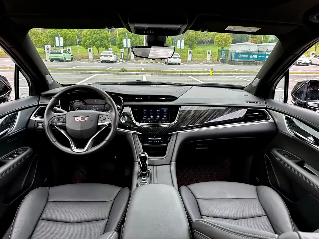 Cadillac XT6 — миниатюра 21