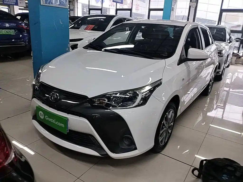 Toyota Yaris L