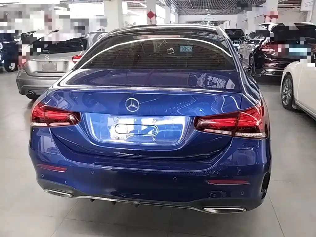 Mercedes-Benz A-Class — миниатюра 6