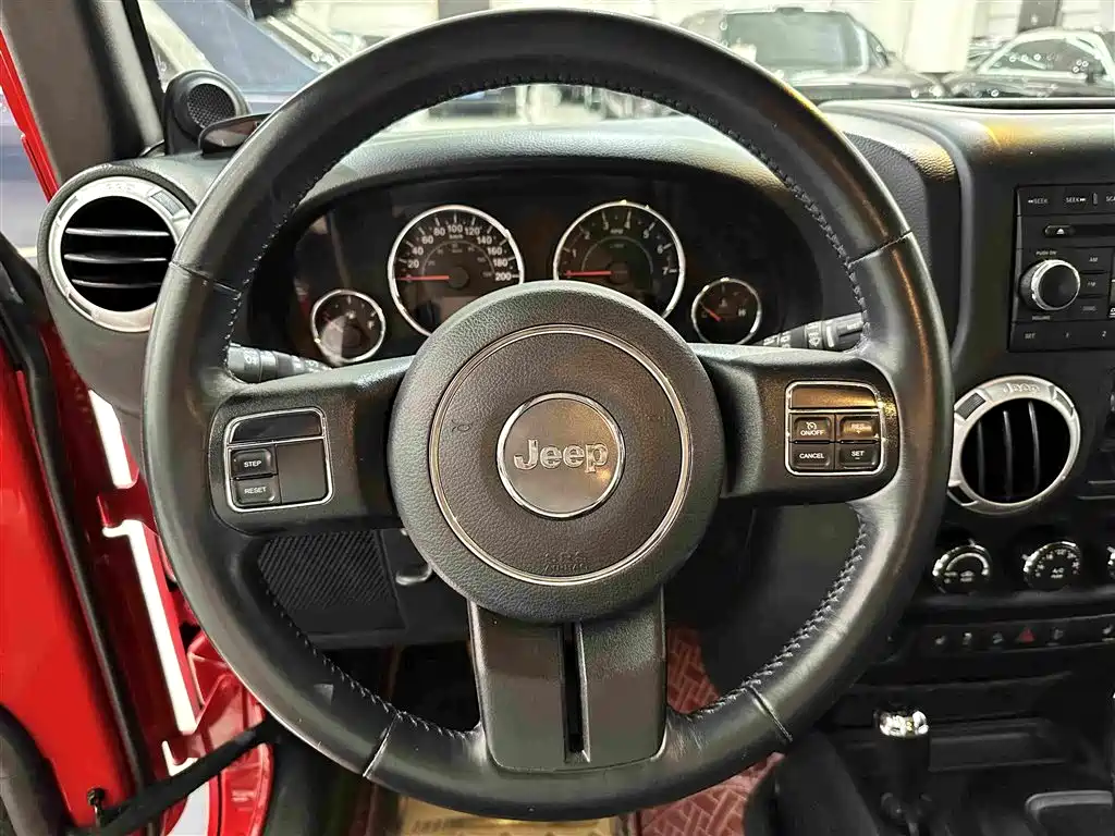 Jeep Wrangler — миниатюра 7