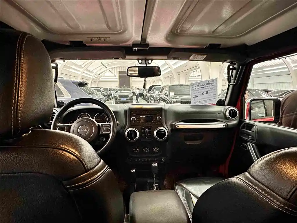 Jeep Wrangler — миниатюра 19
