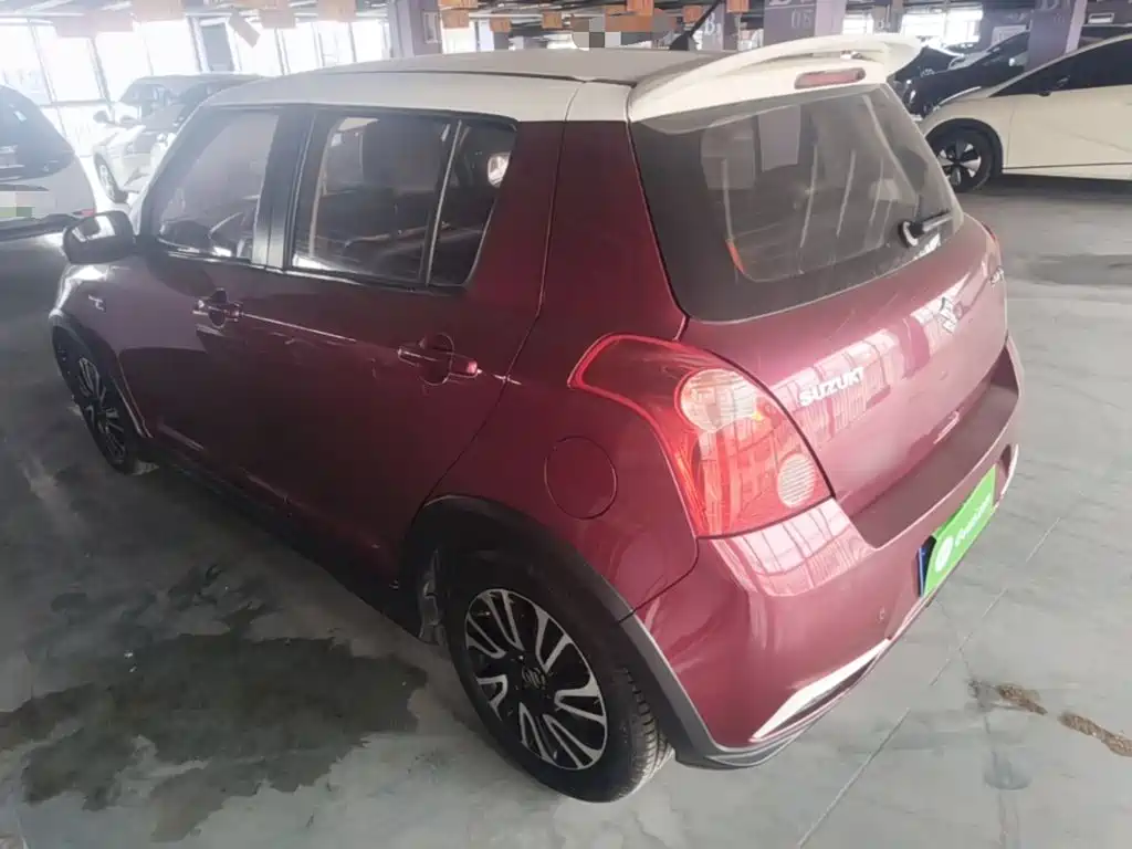 Suzuki Swift — миниатюра 5