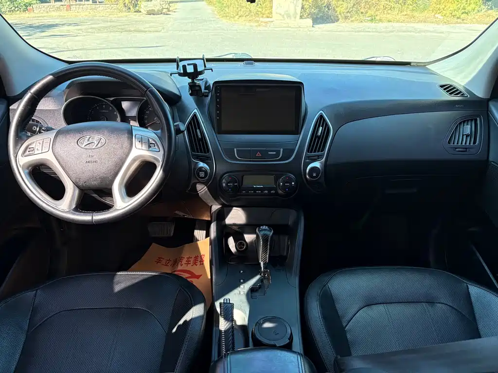 Hyundai ix35 — миниатюра 5