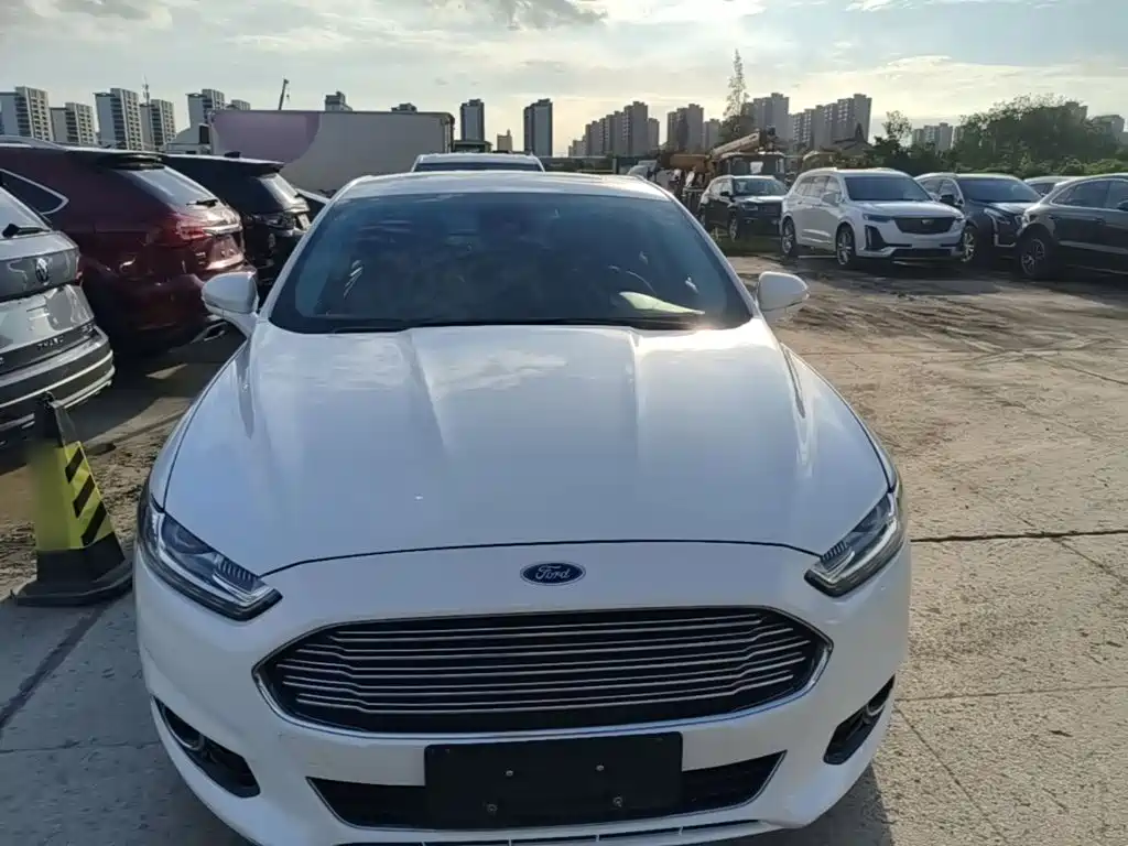 Ford Mondeo — миниатюра 3