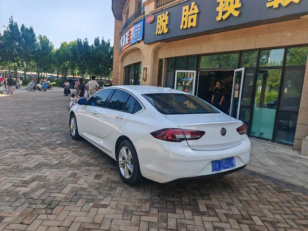 Buick Regal — миниатюра 17