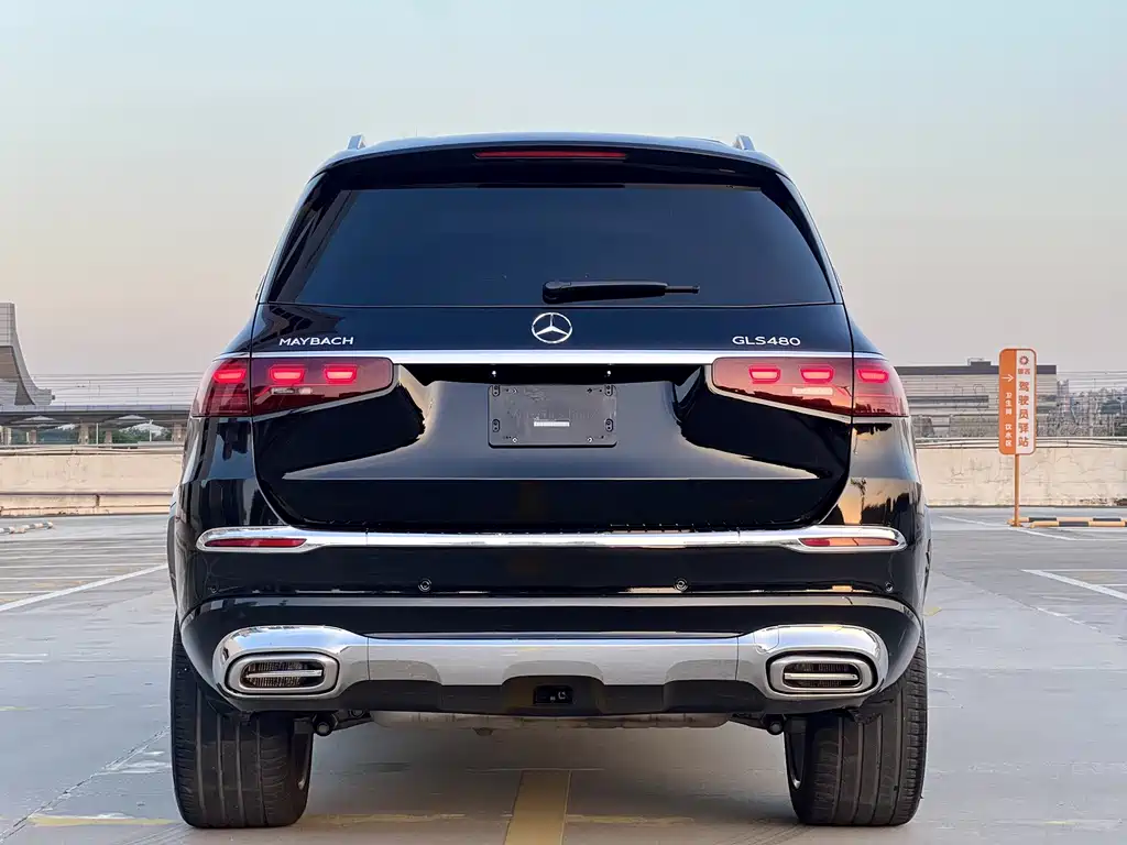 Mercedes-Benz GLS — миниатюра 14