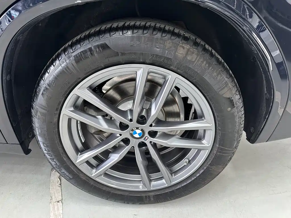 BMW X3 — миниатюра 11