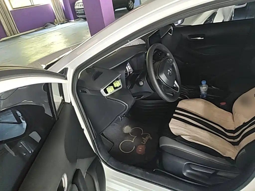Toyota Corolla — миниатюра 16