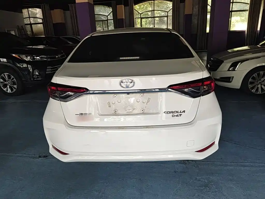 Toyota Corolla — миниатюра 6