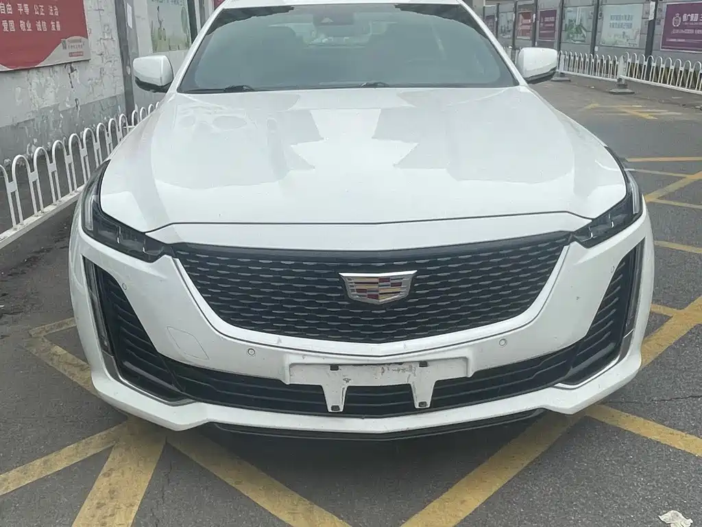 Cadillac CT5 — миниатюра 2