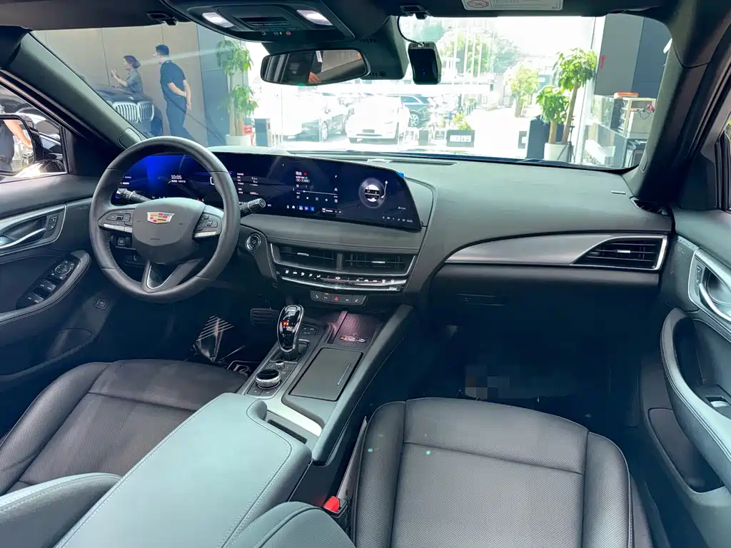 Cadillac CT5 — миниатюра 5