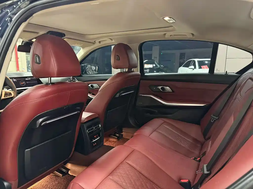 BMW 3 Series — миниатюра 6
