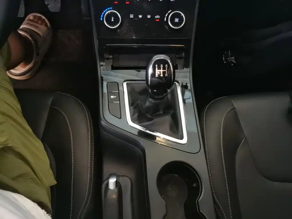 Chery Arrizo 5 — миниатюра 14