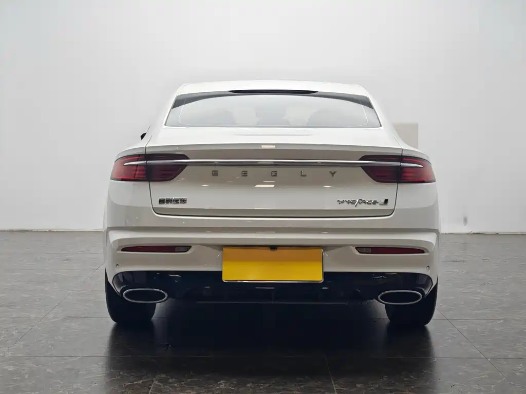 Geely Preface 2025 1.5TD