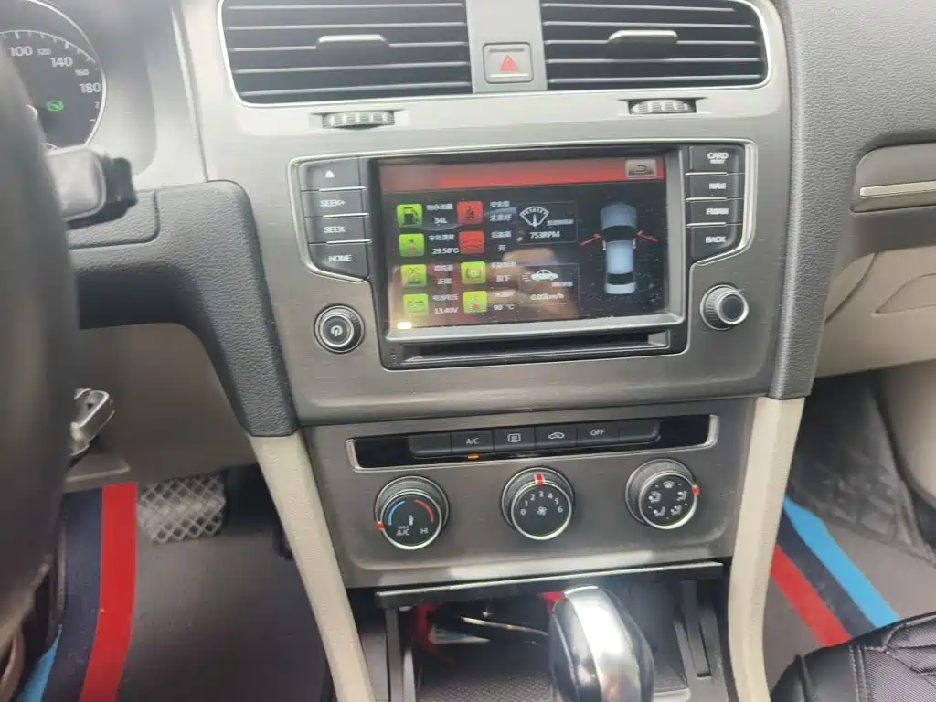 Volkswagen Golf — миниатюра 6