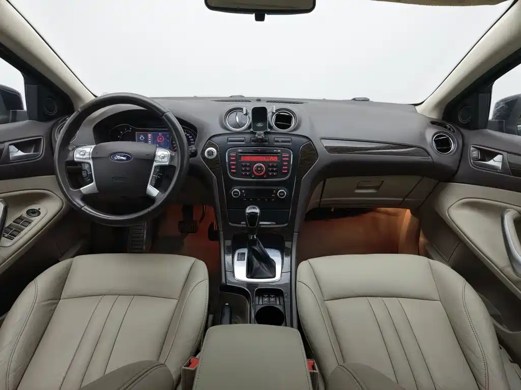 Ford Mondeo — миниатюра 5