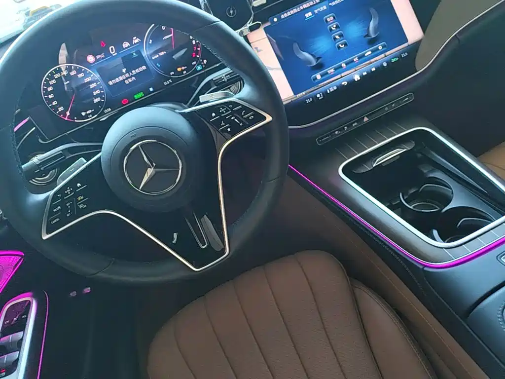 Mercedes-Benz E-Class New Energy — миниатюра 14