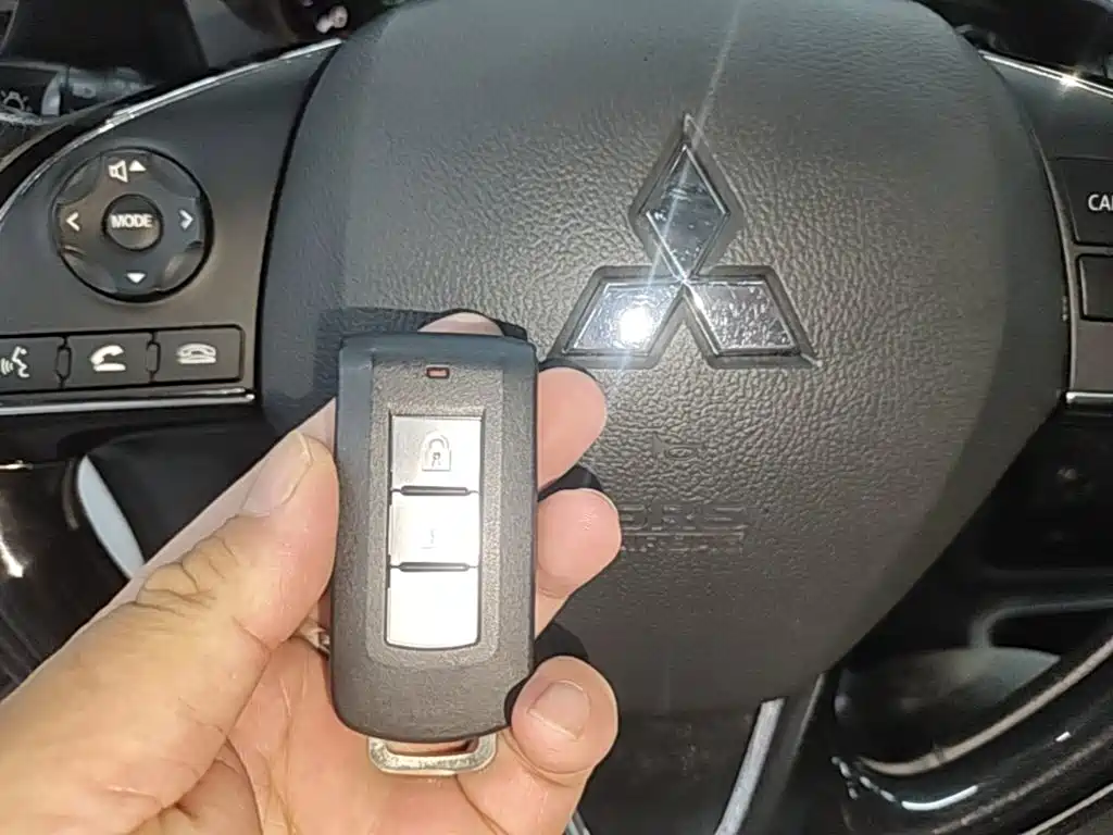 Mitsubishi Outlander — миниатюра 17