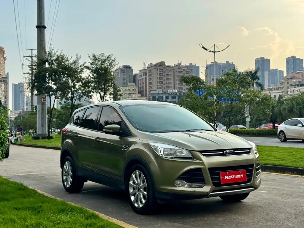 Ford Kuga — миниатюра 2