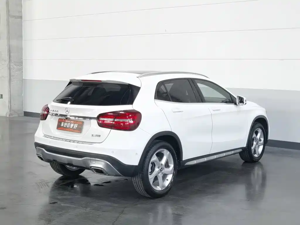 Mercedes-Benz GLA — миниатюра 2
