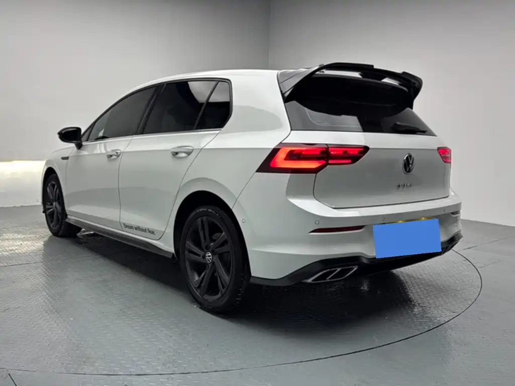Volkswagen Golf — миниатюра 7
