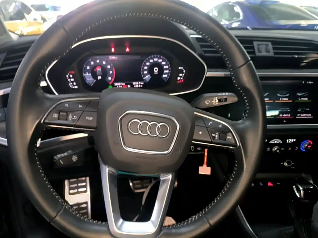 Audi Q3 — миниатюра 11
