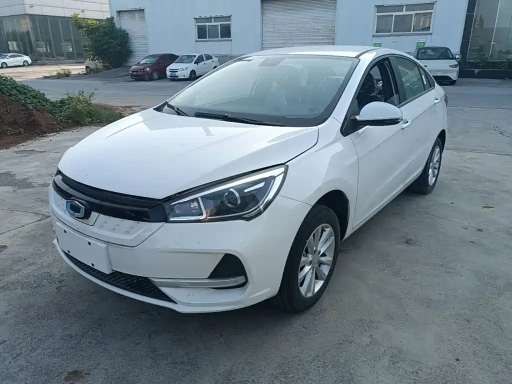 Guojin Auto Junxing — миниатюра 2