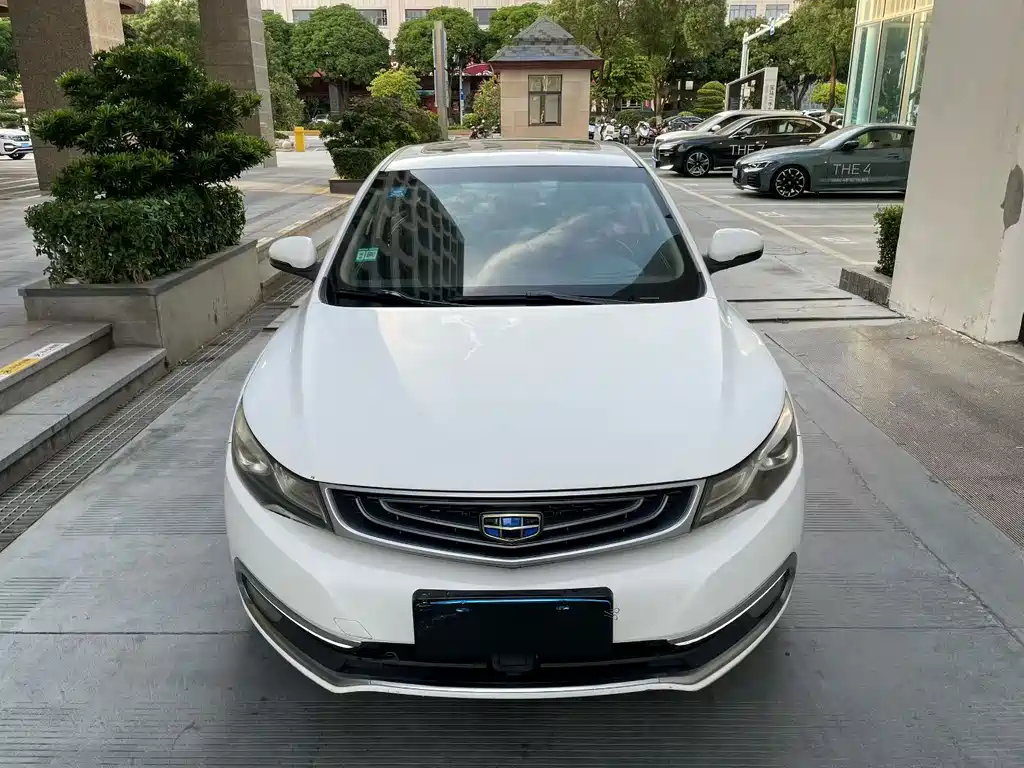 Geely Emgrand GL — миниатюра 2