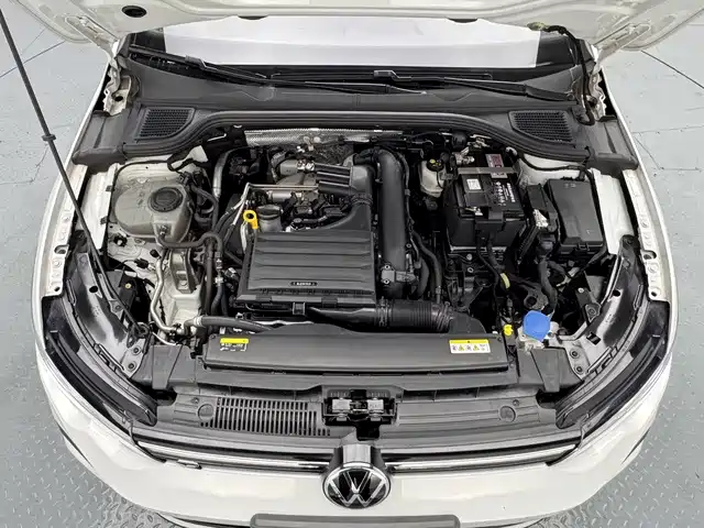 Volkswagen Golf — миниатюра 18