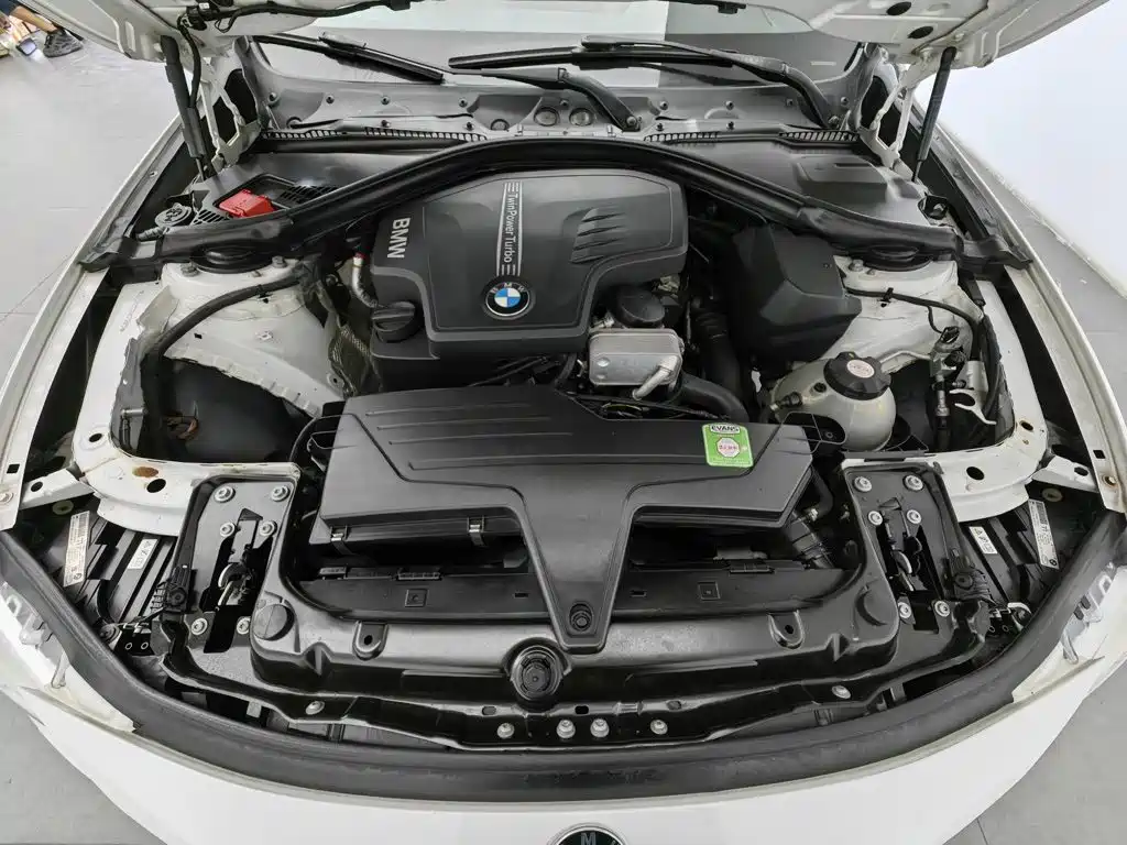 BMW 3 Series — миниатюра 6