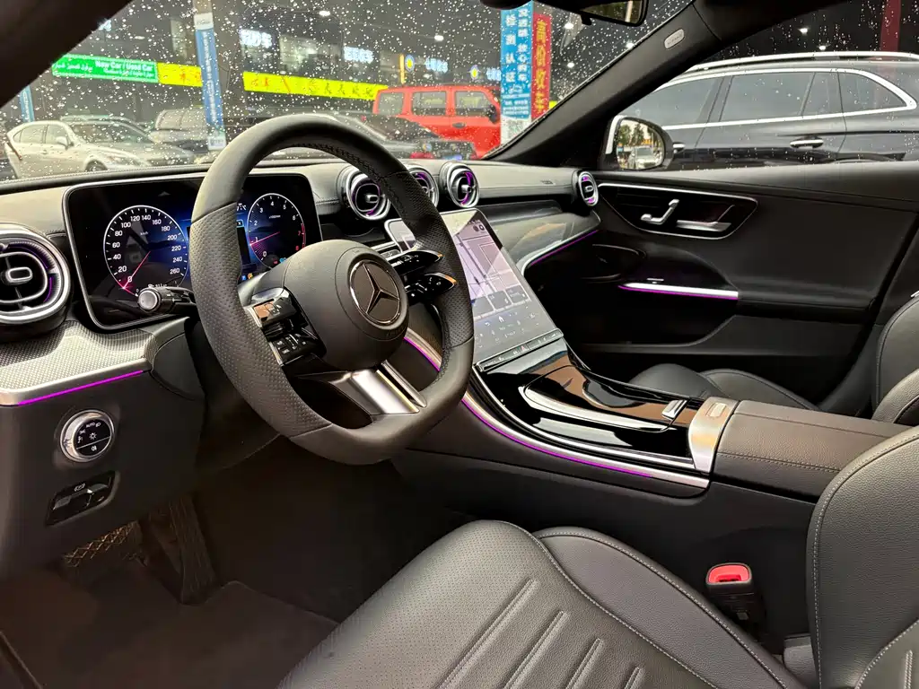 Mercedes-Benz C-Class — миниатюра 4