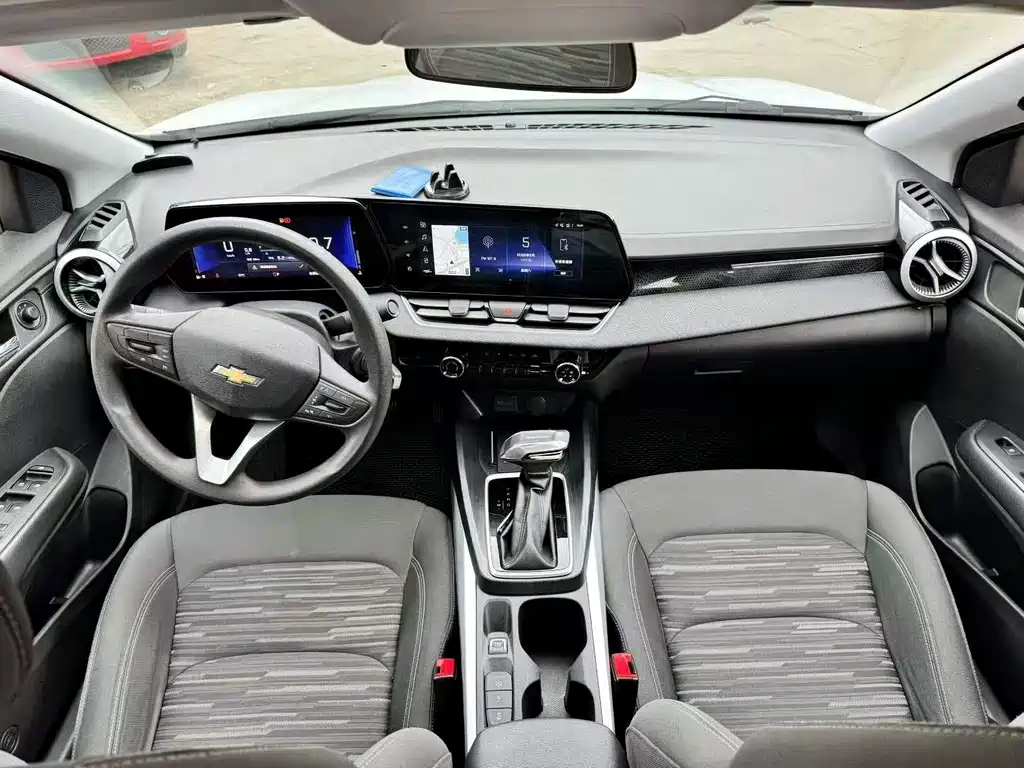 Chevrolet Monza — миниатюра 5