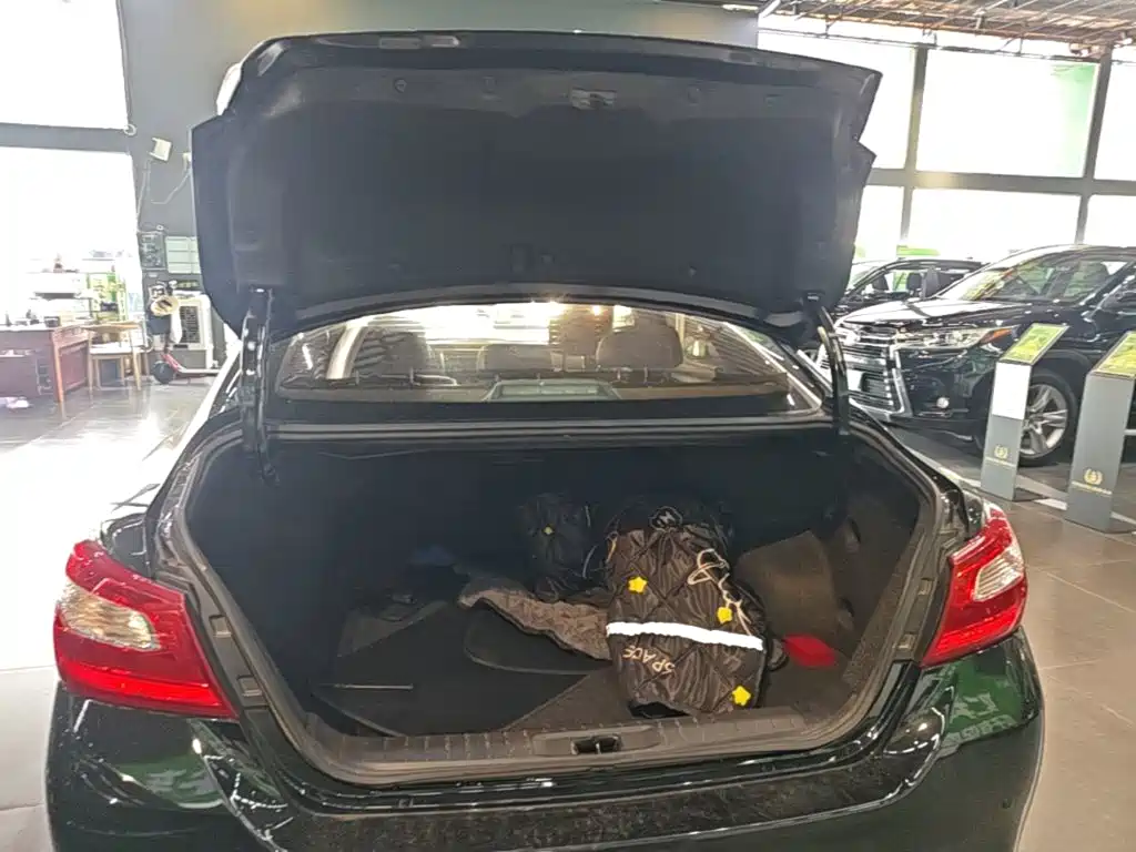 Nissan Teana — миниатюра 19