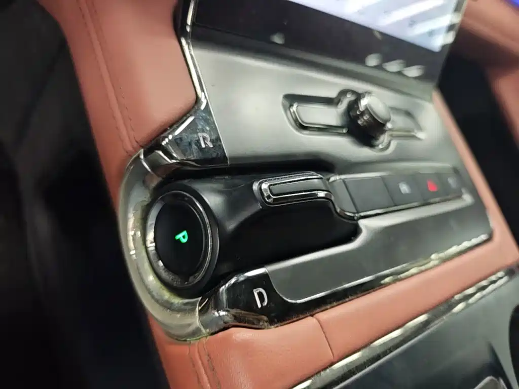 NIO EC6 — миниатюра 14