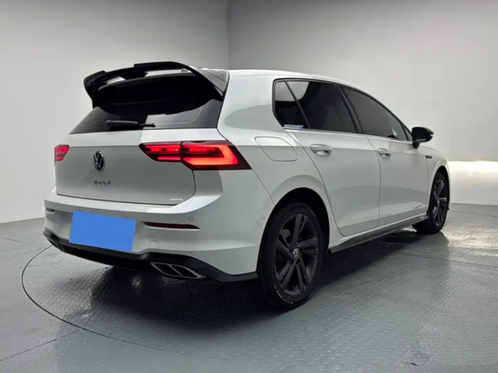 Volkswagen Golf — миниатюра 6