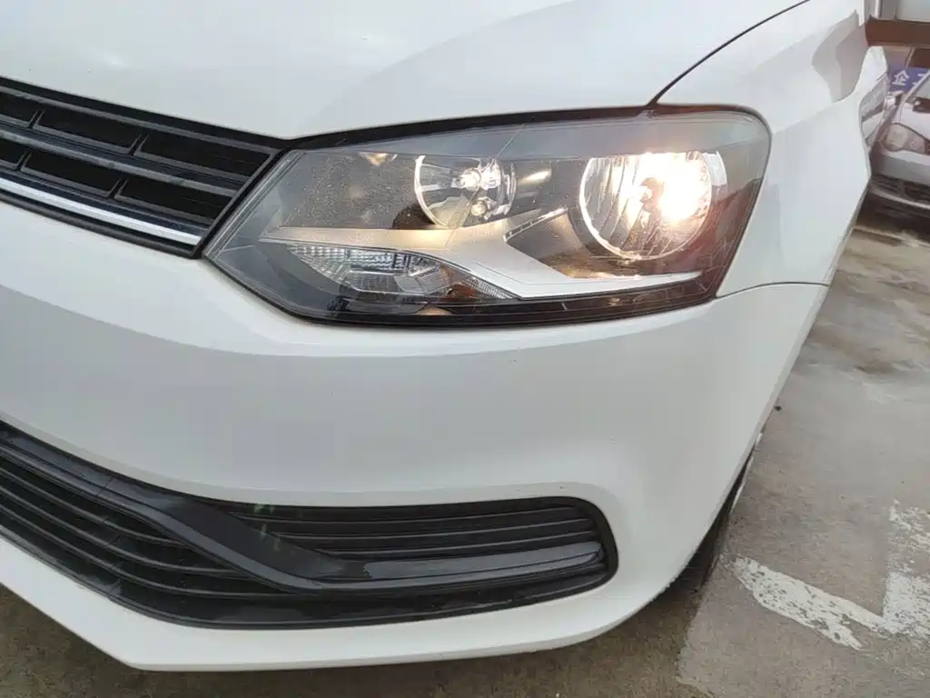Volkswagen Polo — миниатюра 24