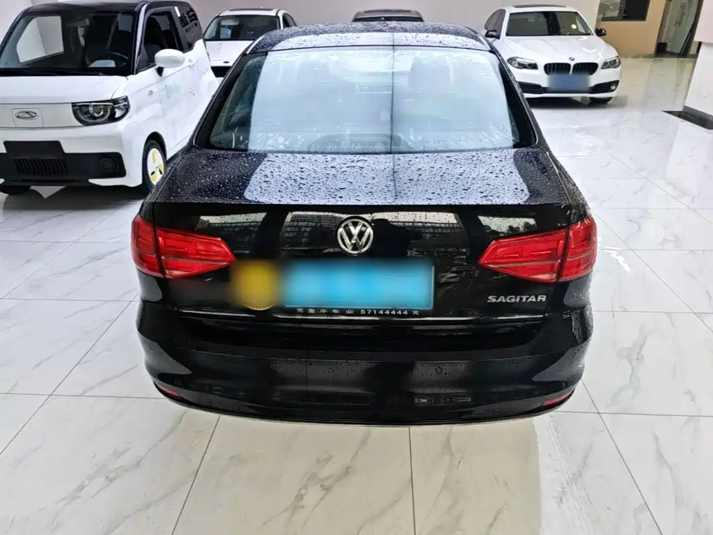 Volkswagen Sagitar — миниатюра 6