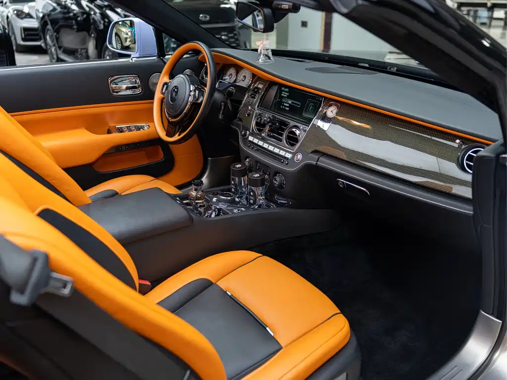Rolls-Royce Dawn — миниатюра 21