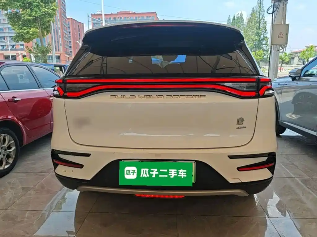 BYD Tang New Energy — миниатюра 6