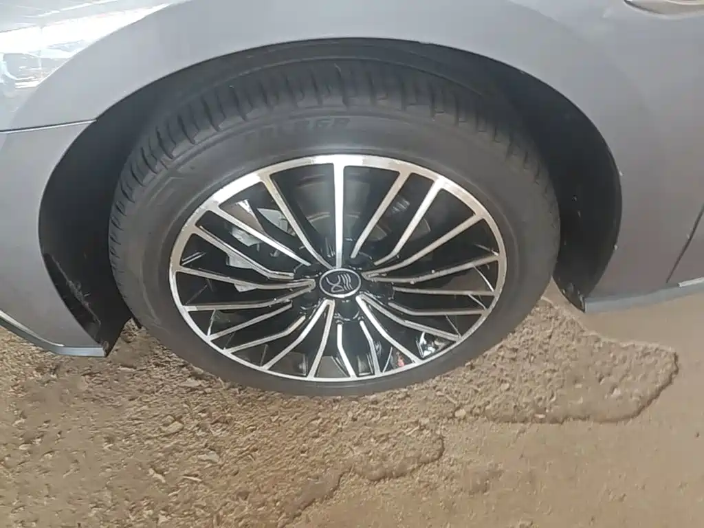 BYD Han — миниатюра 23