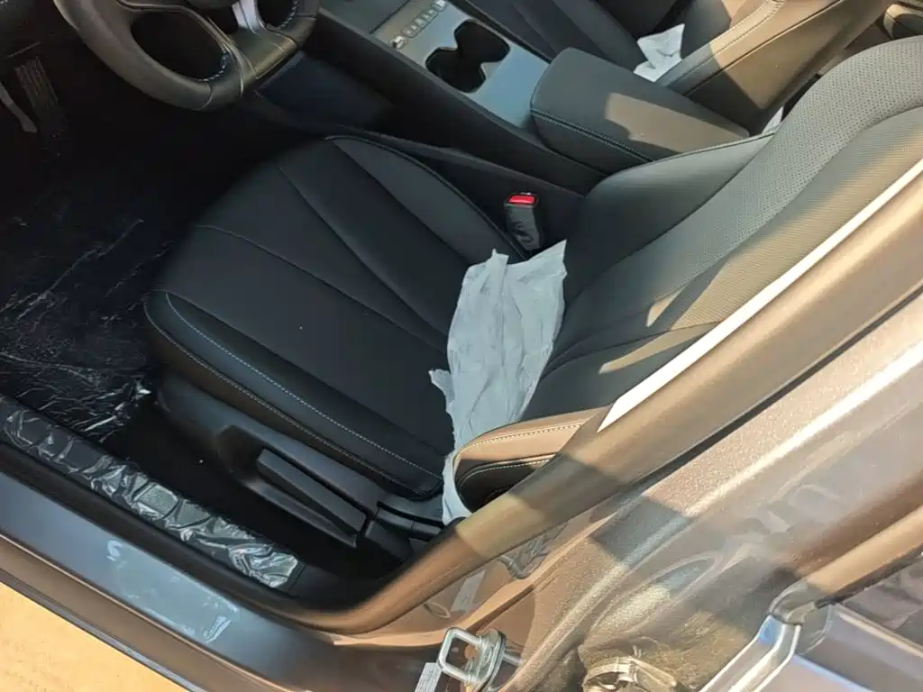 BYD Seal 05 DM-i — миниатюра 15