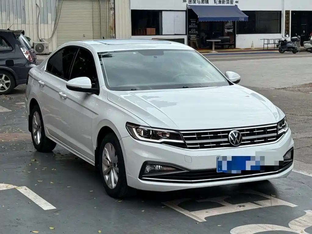 Volkswagen Bora — миниатюра 3