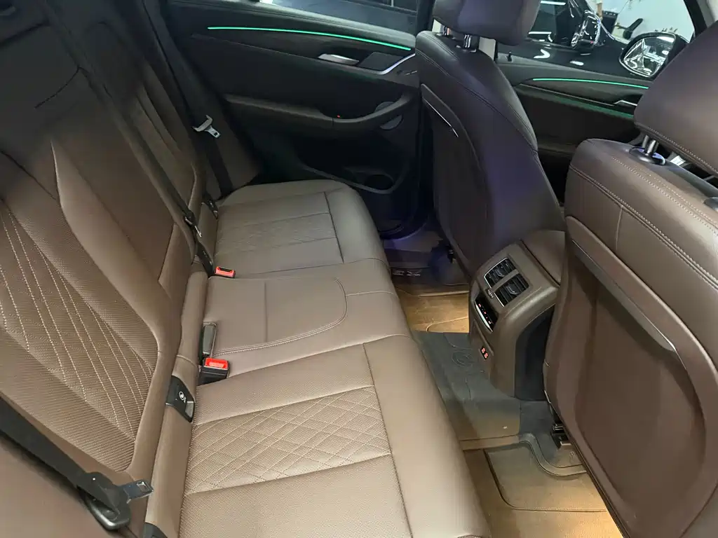 BMW X3 — миниатюра 10